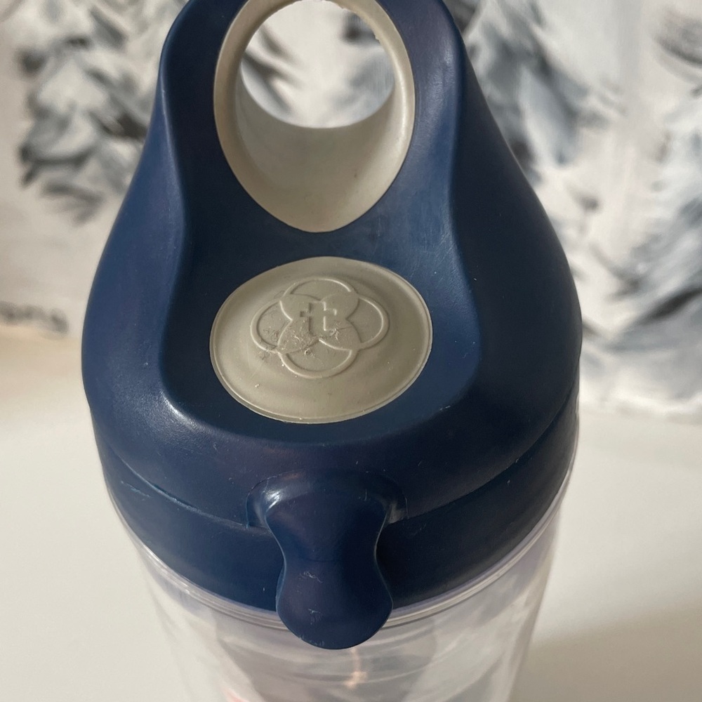 Tervis Patriots Tumbler with Lid - Picture 6 of 7